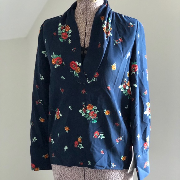 zara blue floral blouse